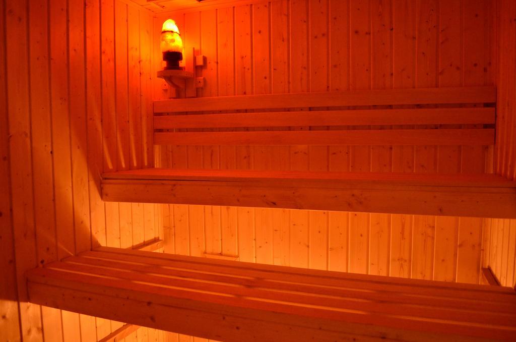 Hotel Mikorzyn Slesin (Greater Poland) Ngoại thất bức ảnh