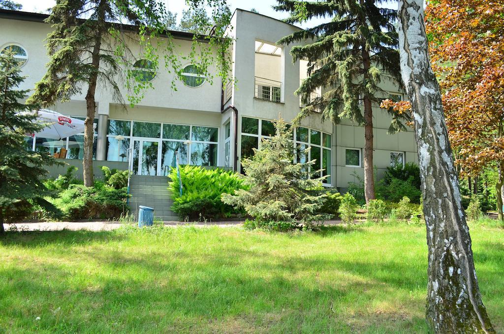 Hotel Mikorzyn Slesin (Greater Poland) Ngoại thất bức ảnh